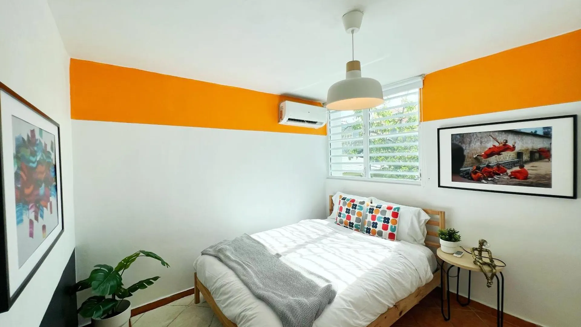 Dom wakacyjny Spacious 2 Bedroom In San Juan+Parking - Steps To Beach Portoryko